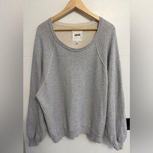 Aerie: Women’s Long Sleeve Pullover (ptp approx 27.5in) -Size XL